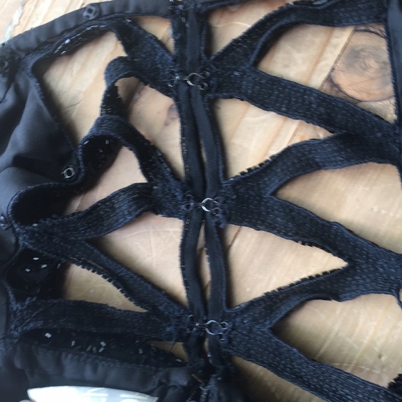 Caché Couture formal evening gown hand beaded - Picture 3 of 8